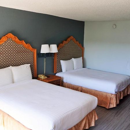 Hotel Elev8 Conroe Exterior foto