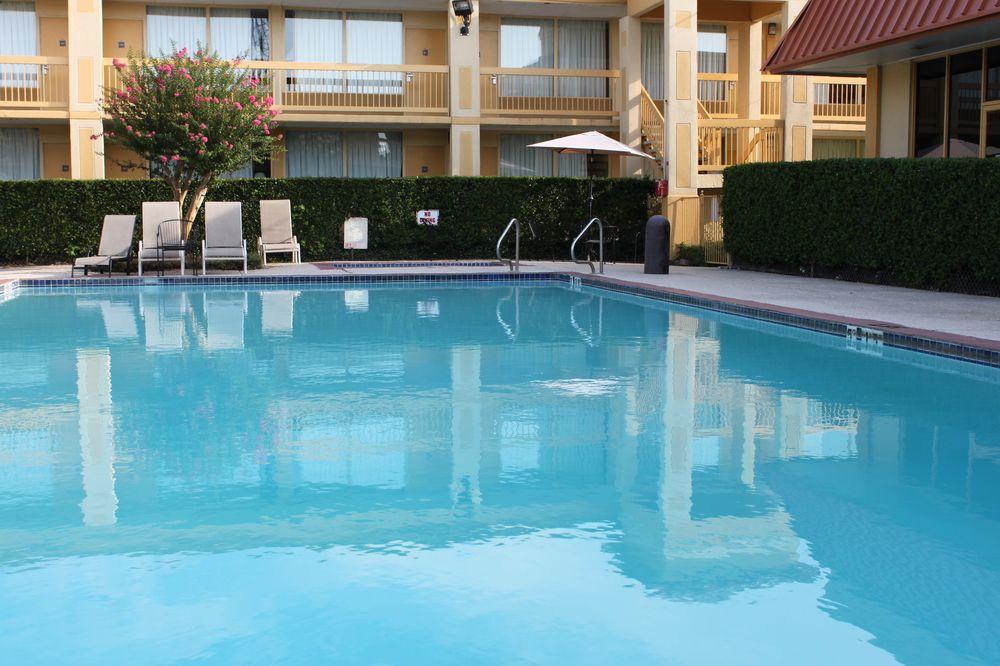 Hotel Elev8 Conroe Exterior foto