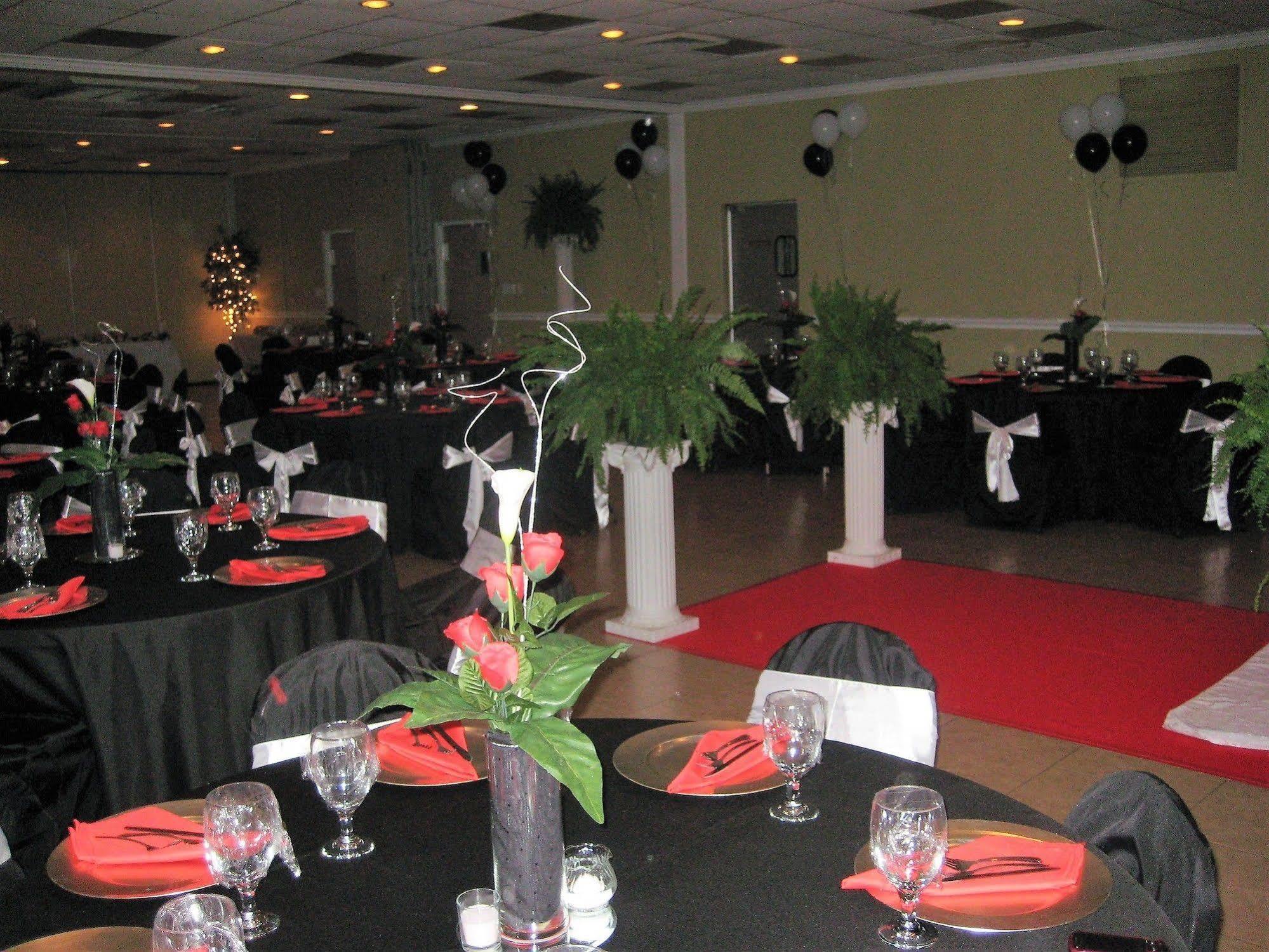 Hotel Elev8 Conroe Exterior foto